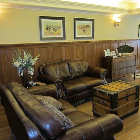 Reynolds Hotel Lillooet Luaran gambar